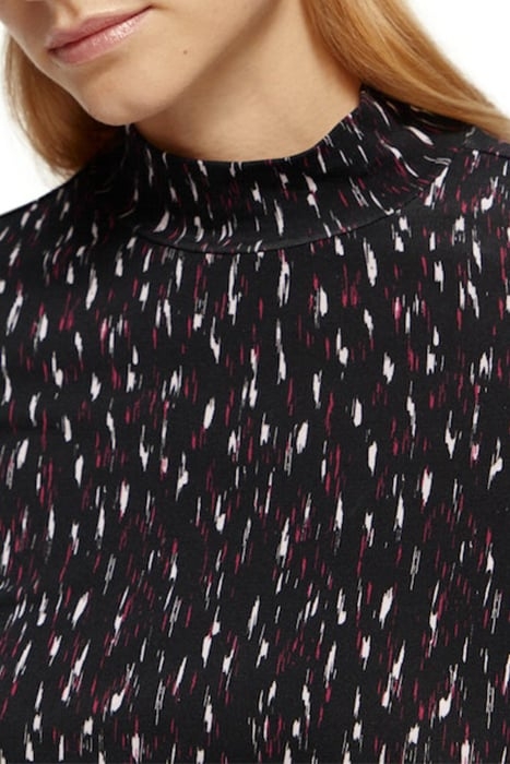 ALL-OVER PRINT SLIM-FIT LONG SLEEVE T-SHIRT IKAT RAIN 5