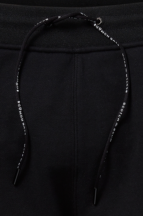 CLUB NOMADE SWEAT SHORT WITH SHAPED SEAMS BLACK 2