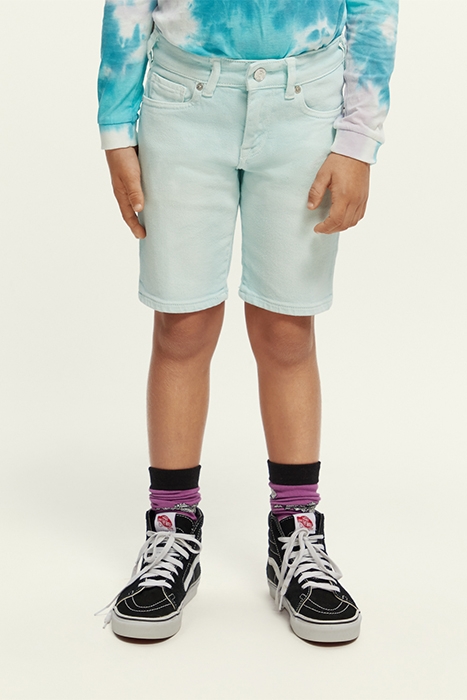 STRUMMER SLIM FIT SHORT — GARMENT DYED COLOURS PISTACHIO 2