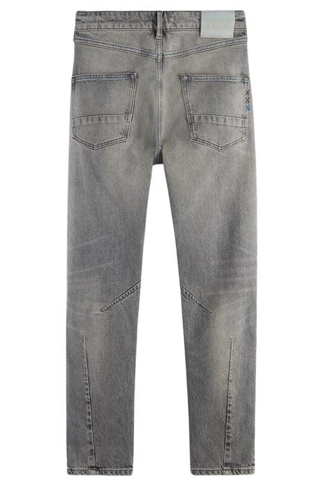 THE SINGEL SLIM TAPERED JEANS — EASY BREEZY 2