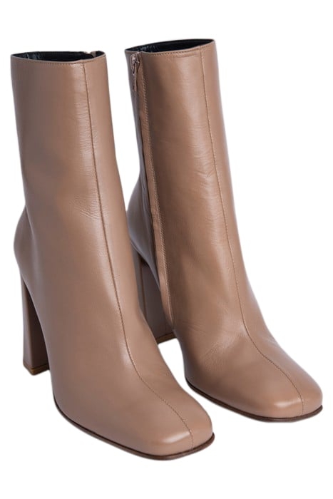 ELLIOT NUDE LEATHER 2