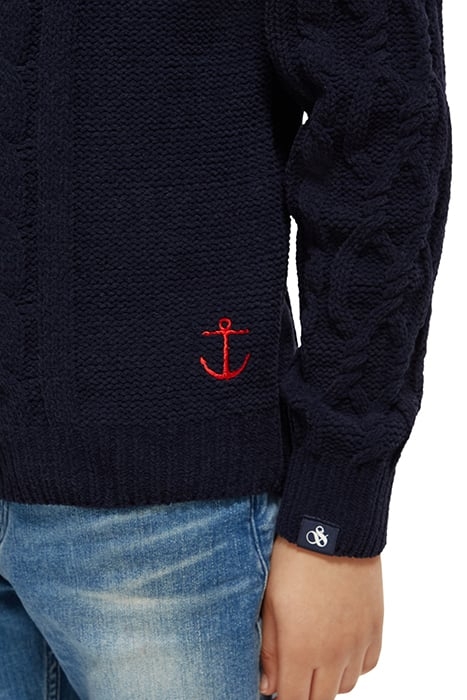 CHENILLE CABLE KNIT NIGHT 6