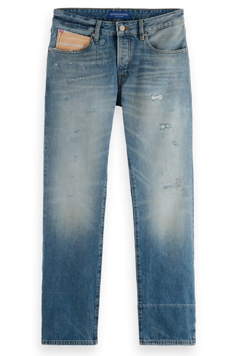 THE ZEE STRAIGHT JEANS — LET YOURSELF GO 1