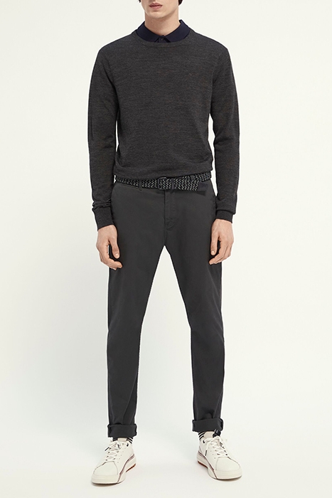ESSENTIALS - STUART CLASSIC REGULAR SLIM FIT CHINO CHARCOAL 1