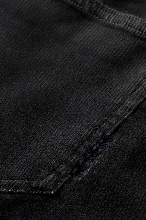 THE CHARM - HIGH RISE FLARED PANTS IN GARMENT DYE CORDUROY A 8