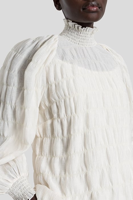 BECKY BLOUSE ALMOND MILK 5