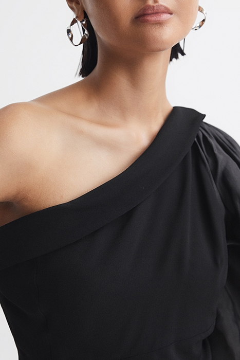 RENEE-EXAGGERATED BLOUSE BLACK 5