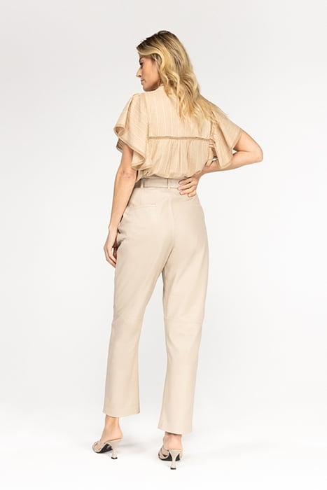 PELIN ALMOND WHITE 2