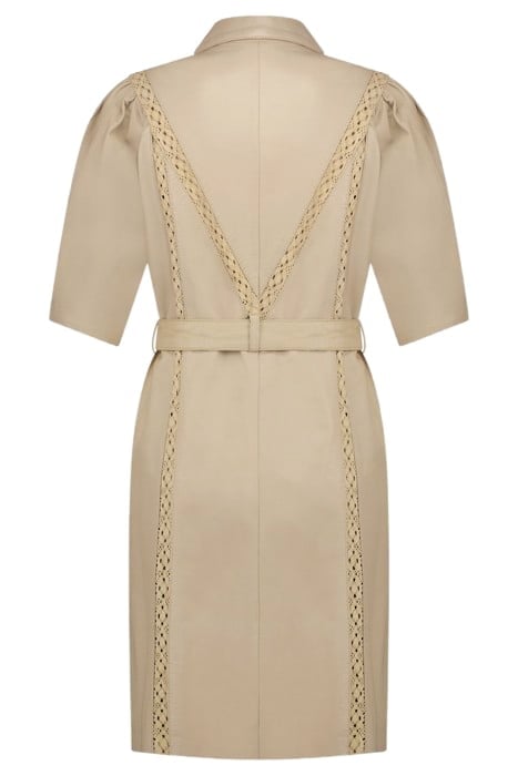 DORIS ALMOND WHITE 4