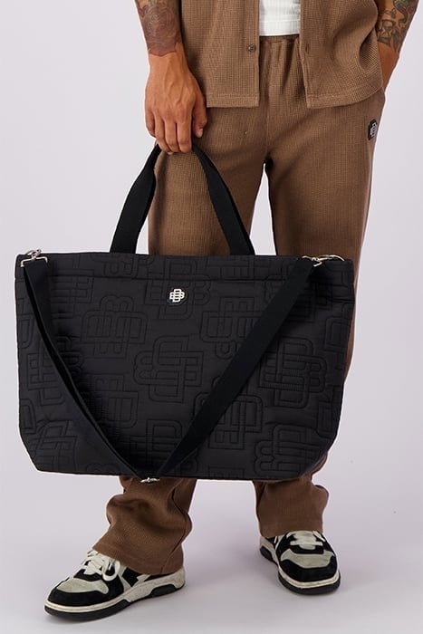 MONOGRAM QUILTED TOTE BAG BLACK 2