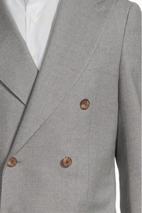 LIGHT GREY SUIT 4