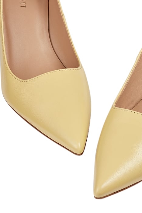 CC BEATRICE LOW POINT YELLOW 3