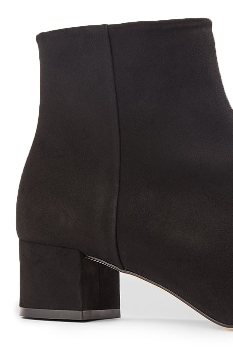 GABRIELLE SIMPLE BOOT BLACK 4