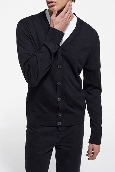 BUTTON FRONT CARDIGAN WITH STITCH DETAILS AT THE COLLAR BLAC 1