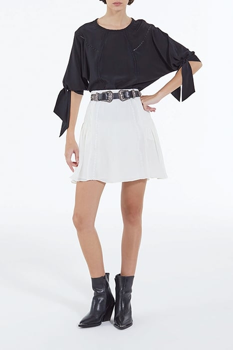 SHORT SLEEVED TOP WITH BRAIDS BLACK 3