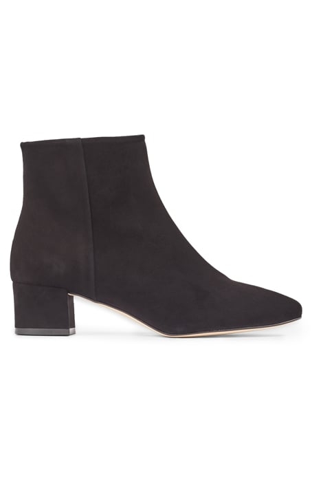 GABRIELLE SIMPLE BOOT BLACK 1
