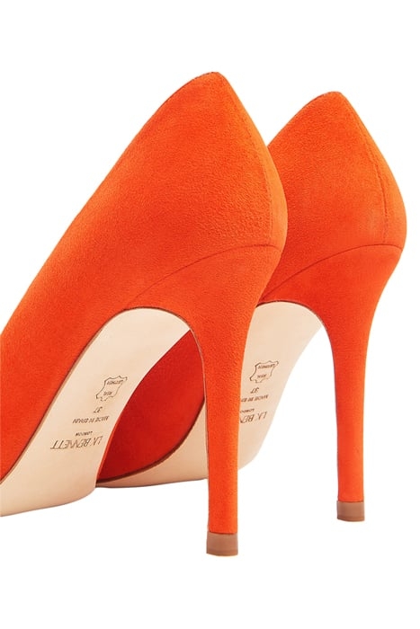 FERN POINTED PUMP ORANGE 3
