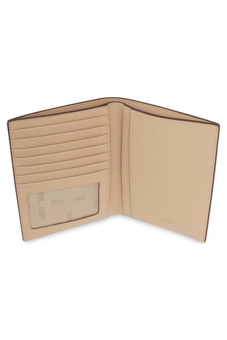 SIDNEY PASSPORT CASE GIANNI GRN 4