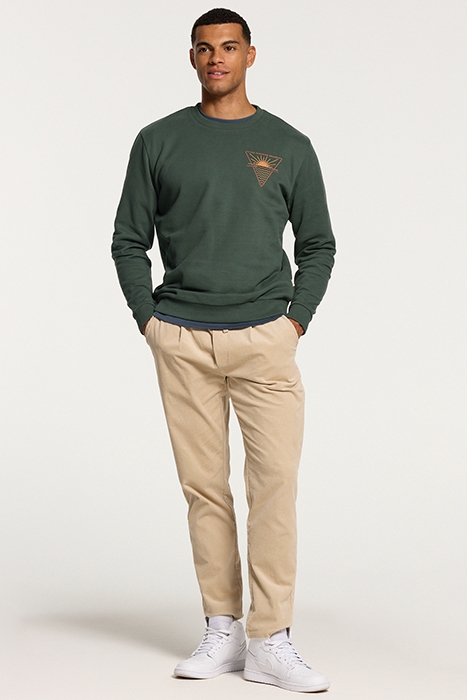 MEN TRIANGLE SWEATER CILANTRO GREEN 3