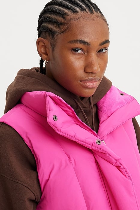 PILLOW PUFFER GILET IN PINK 6