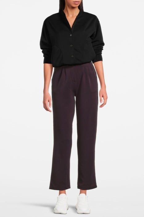 PLEAT FRONT PULL ON CARROT PLUM PERFECT 1