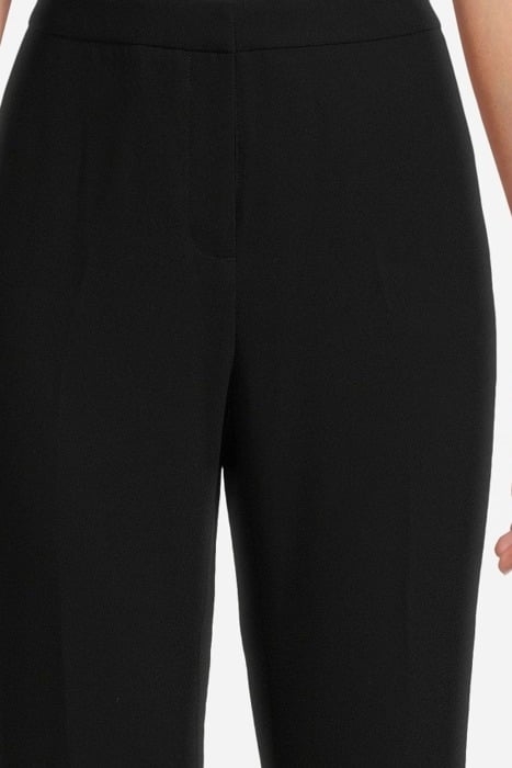 COMMA PANTS BLACK 4