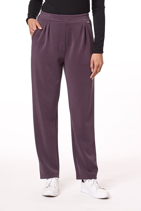 PLEAT FRONT PULL ON CARROT PLUM PERFECT 2