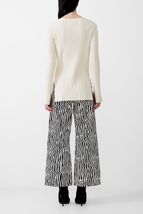 LEONORA L/S CARDIGAN WHITE 2