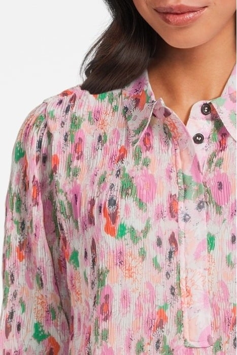 PLEATED GEORGETTE HALF PLACKET BLOUSE SUGAR PLUM 4