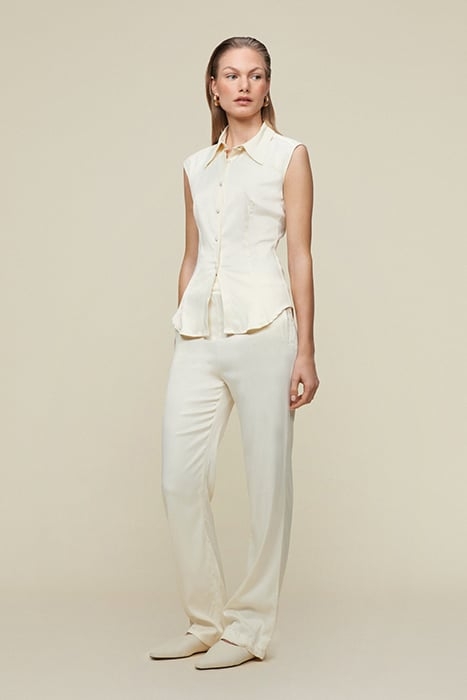 7353 AITANA LEMON CADMIUM YELLOW 3