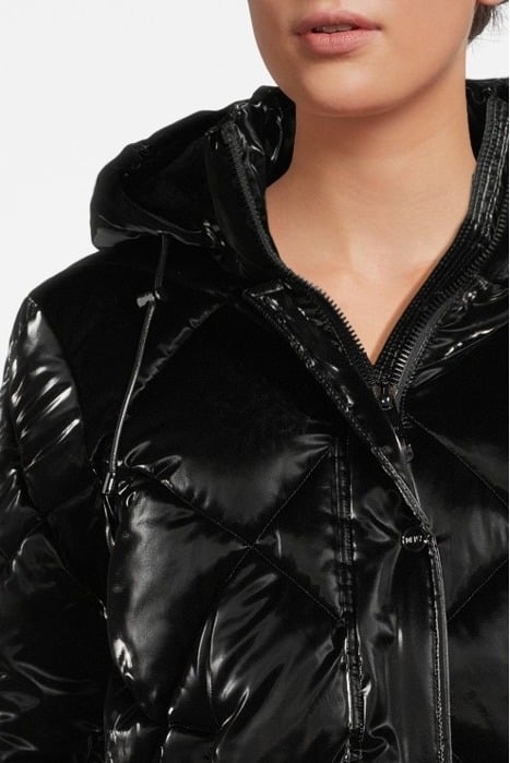 ZPFRT DIAMOND QUILT SHINY BLK 4