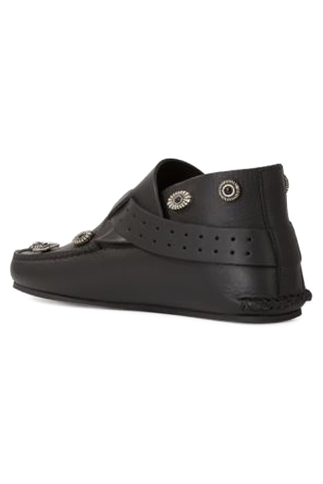 CHAUSSURES EN CUIR AVEC RIVETS EN METAL BLACK 4