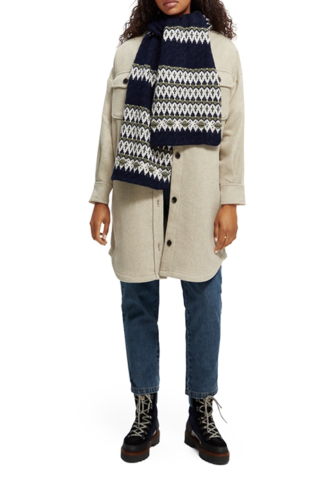 FAIR ISLE KNITTED CABLE SCARF DEEP SPACE 3
