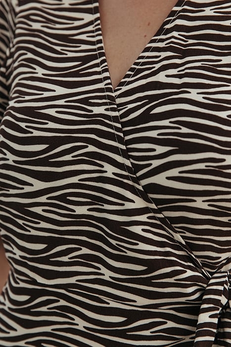 TELSI ZEBRA SHORT SLEEVE REAL WRAP DRESS SS DARK BROWN 3