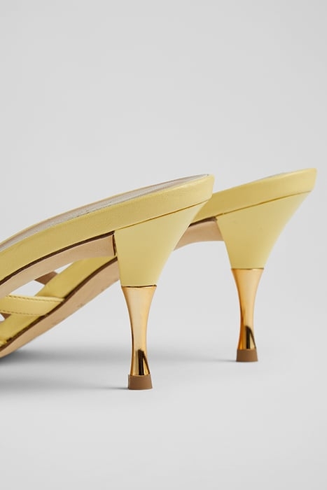 FS KITTY LOW HEEL YELLOW 4