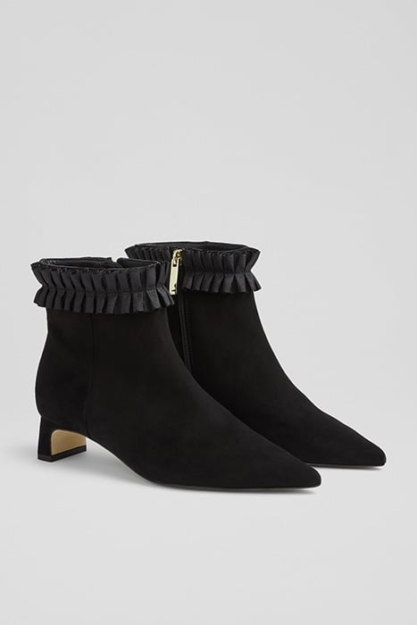 SASKIA POINTED RUFFLE BLACK 2