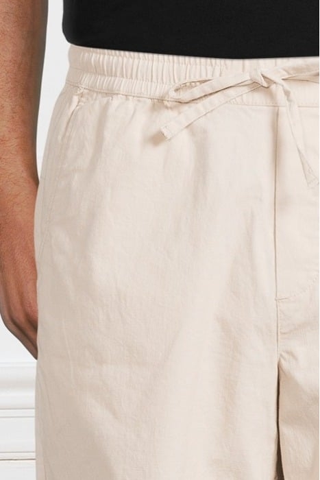 ELASTIC WAIST SHORT NEUTRAL MILK 4