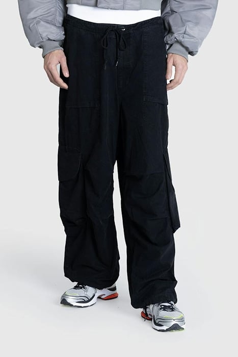 ENTIRE STUDIOS – FREIGHT CARGO IRON BLACK 1