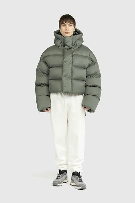 ENTIRE STUDIOS – MML HOODED PUFFER MOSS 2