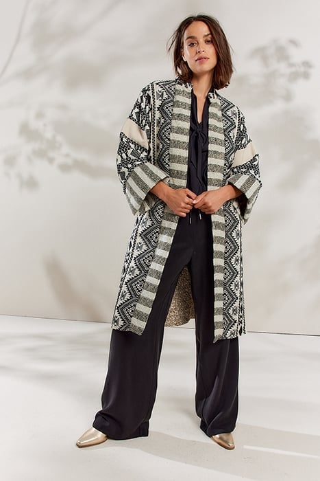 JACKET EXCLUSIEVE JACQUARD BLACK-IVORY 1
