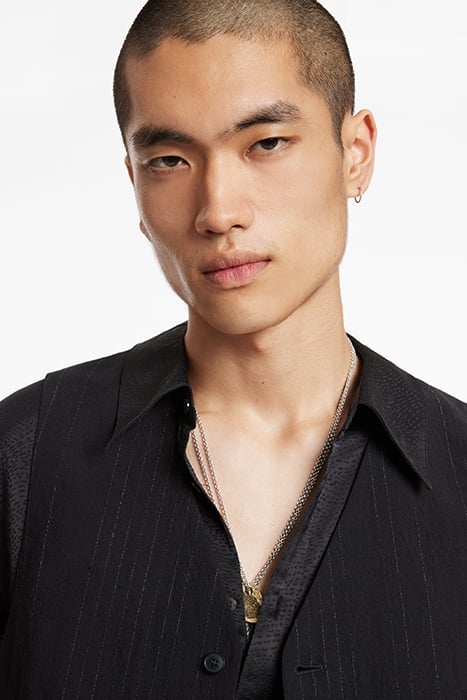 FRONT BODY DARTS VEST WITH WELT HIP POCK BLACK 3