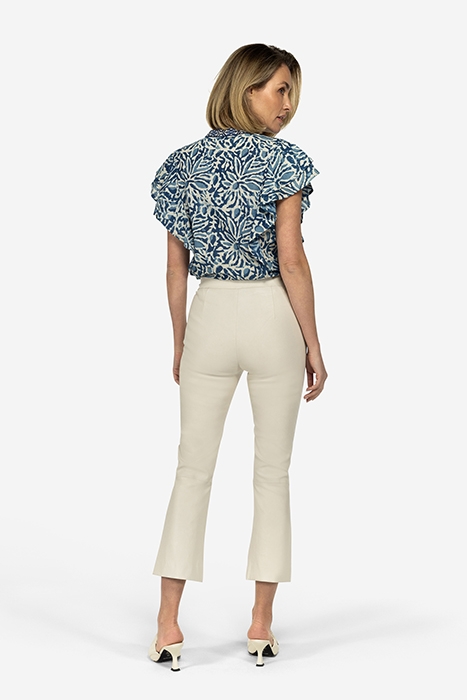 PARLOTTE ANTIQUE WHITE 2