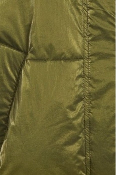 WATER RESISTANT METALLIC PUFFER JACKET WITH REPREVE® FILLING 5