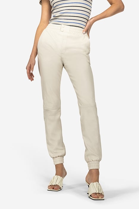 PORTA ANTIQUE WHITE 1