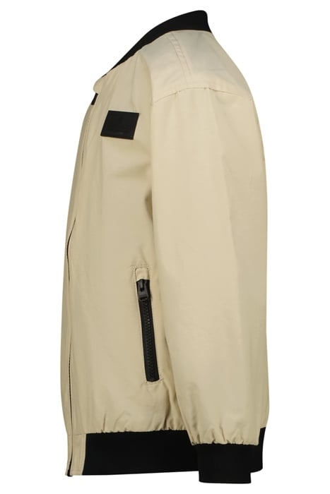 TROSTER OVERCAST WHITE 3