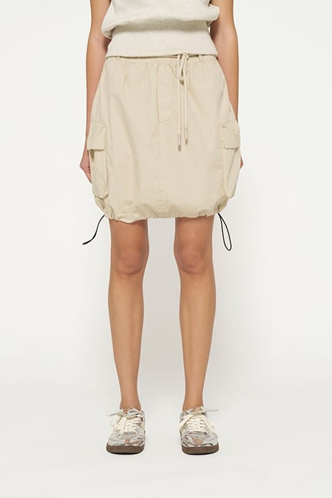 PROUD SKIRT SAFARI 1