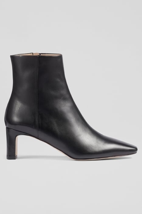 MARGAUX BLUNT BOOTS BLACK 1