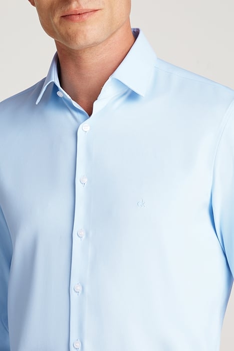 PERFORMANCE SOLID SLIM FIT CALM BLUE 6