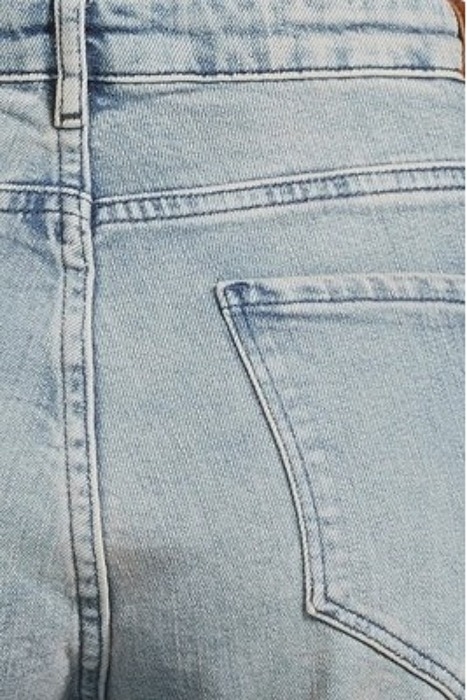 PETIT AMI CROPPED - HOOK LINE AND SINKER 5