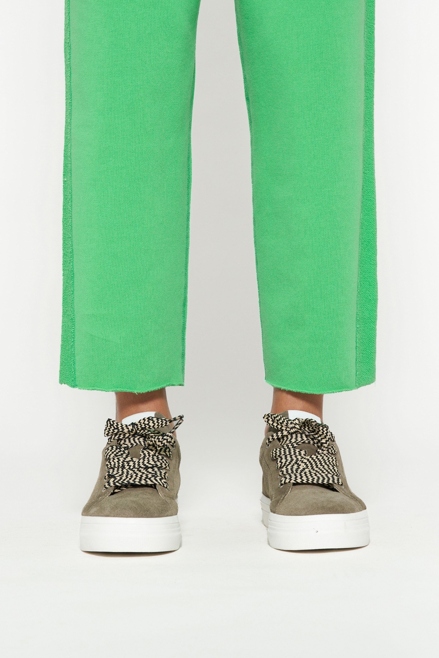 SNEAKERS DARK MOSS 2